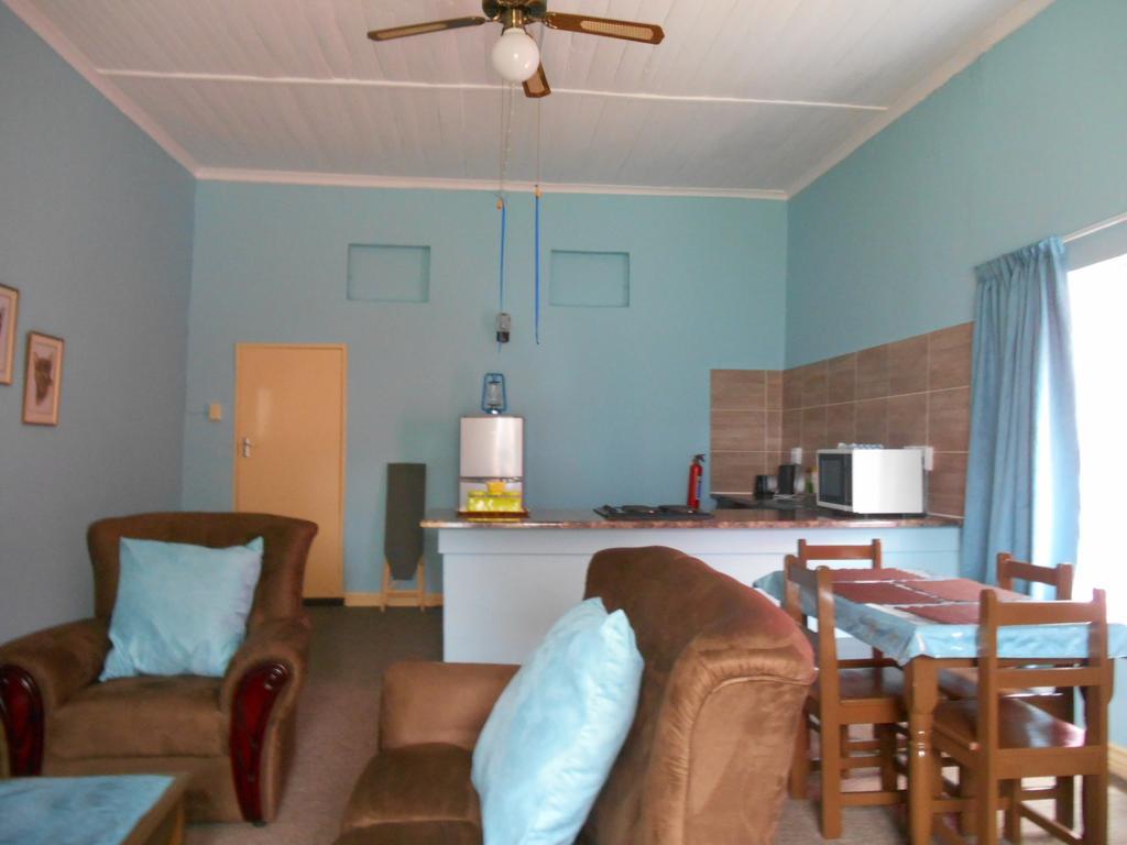 Obesa Lodge Graaff-Reinet Habitación foto